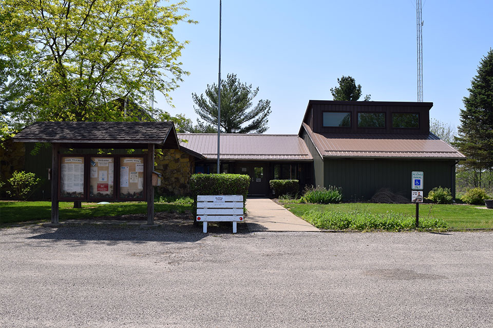 Kennekuk Visitor Center